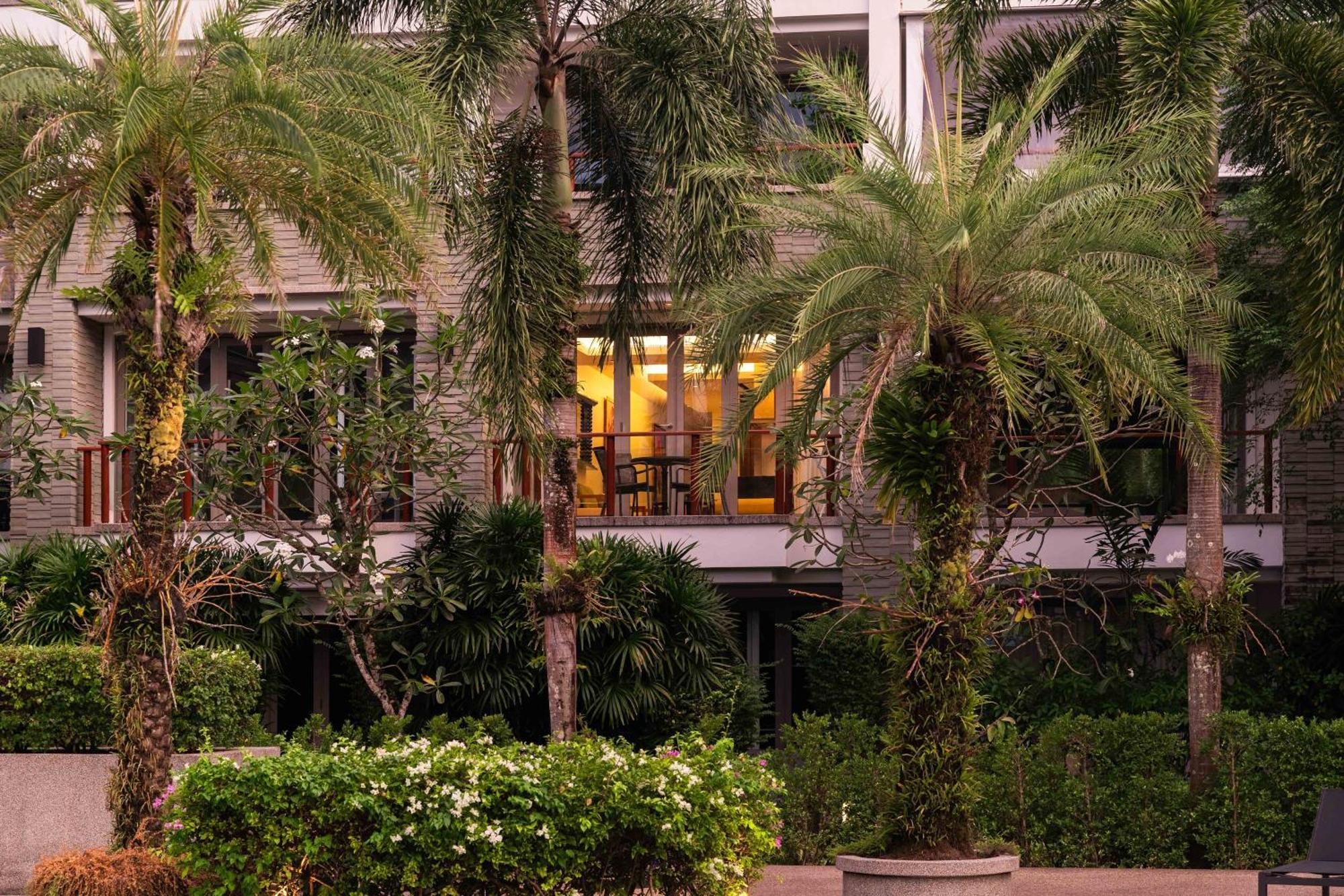 Beachfront luxury 2 bdr apartment by InDreams, Naithon Beach  Экстерьер фото