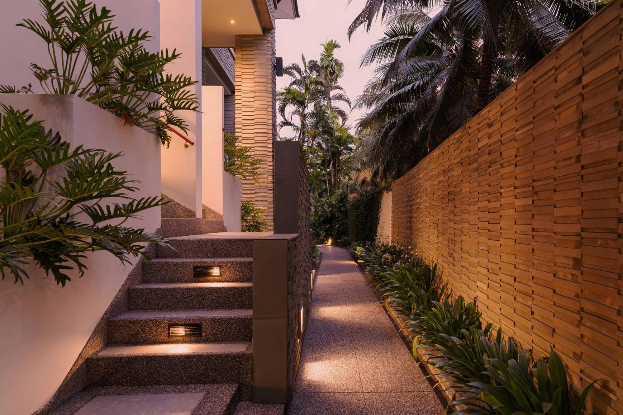 Beachfront luxury 2 bdr apartment by InDreams, Naithon Beach  Экстерьер фото